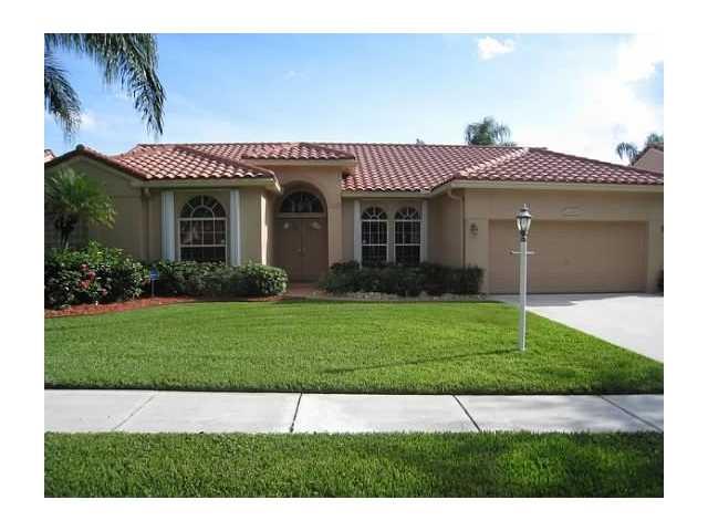 Meticulously Maintained 4 Bedroom 2 Bath Home In Sought After The Shores Of Embassy Lakes. Split Floor Plan, Open Kitchen, Great For Entertaining. Formal Lr & Dr, As Family Room And Eat In Kitchen. Vaulted Ceilings. New Roof & New Hurricane Approved Garag E Door May 2008. Accordion Shutters. Hunter Douglas Wood Blinds. Excellent Cooper City A Rated Schools. Embassy Lakes Community Offers Tennis, Raquetball, Basketball, Tot Lots, & More! By Appointment Only, But Easy To Show. Original Owners.