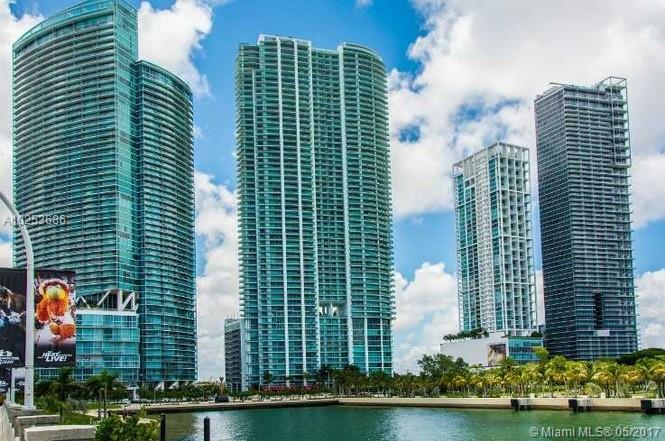 900 Biscayne Bay condos for sale